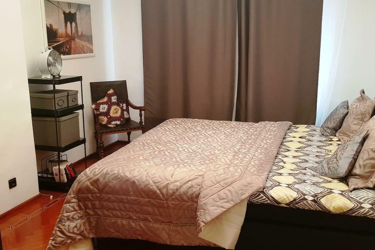 The Kolin Grand Downtown Apartment Wina Bagian luar foto